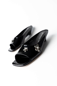 Regina Bottini - Лето - Шлепки