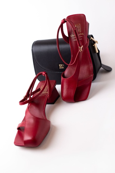 GRACIANA - Лето - Босоножки