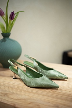 Regina Bottini - Лето - Слингбэки